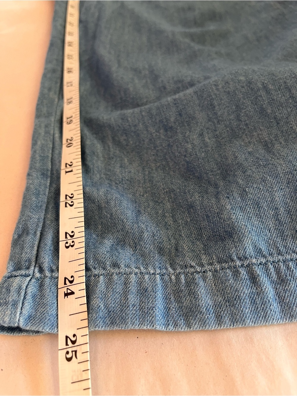 Old Navy Waist-Defined Smocked Denim Jumpsuit Chambray Large - Picture 14 of 14